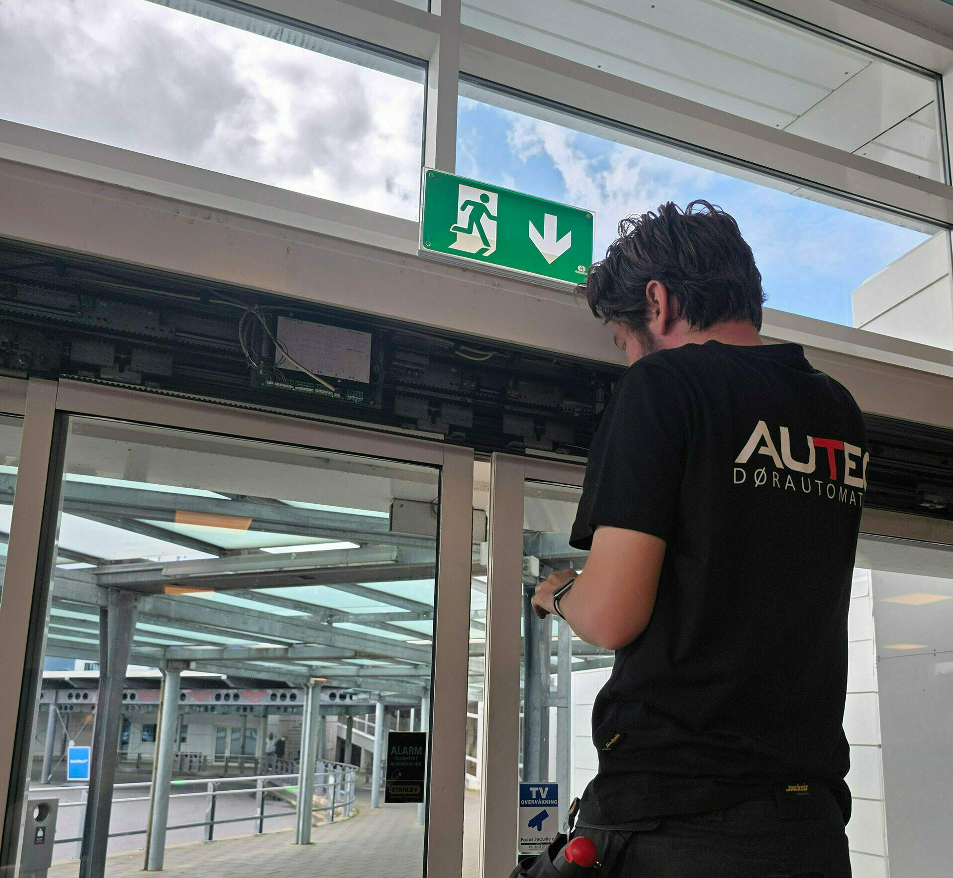 autec, skyvedør